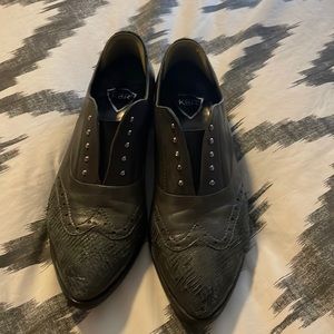 Italian leather modern loafers.